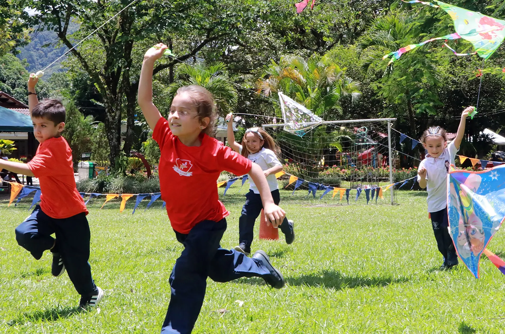 Preescolar Ciudad Educadora Espíritu Santo (Villavicencio) - instalaciones - 15