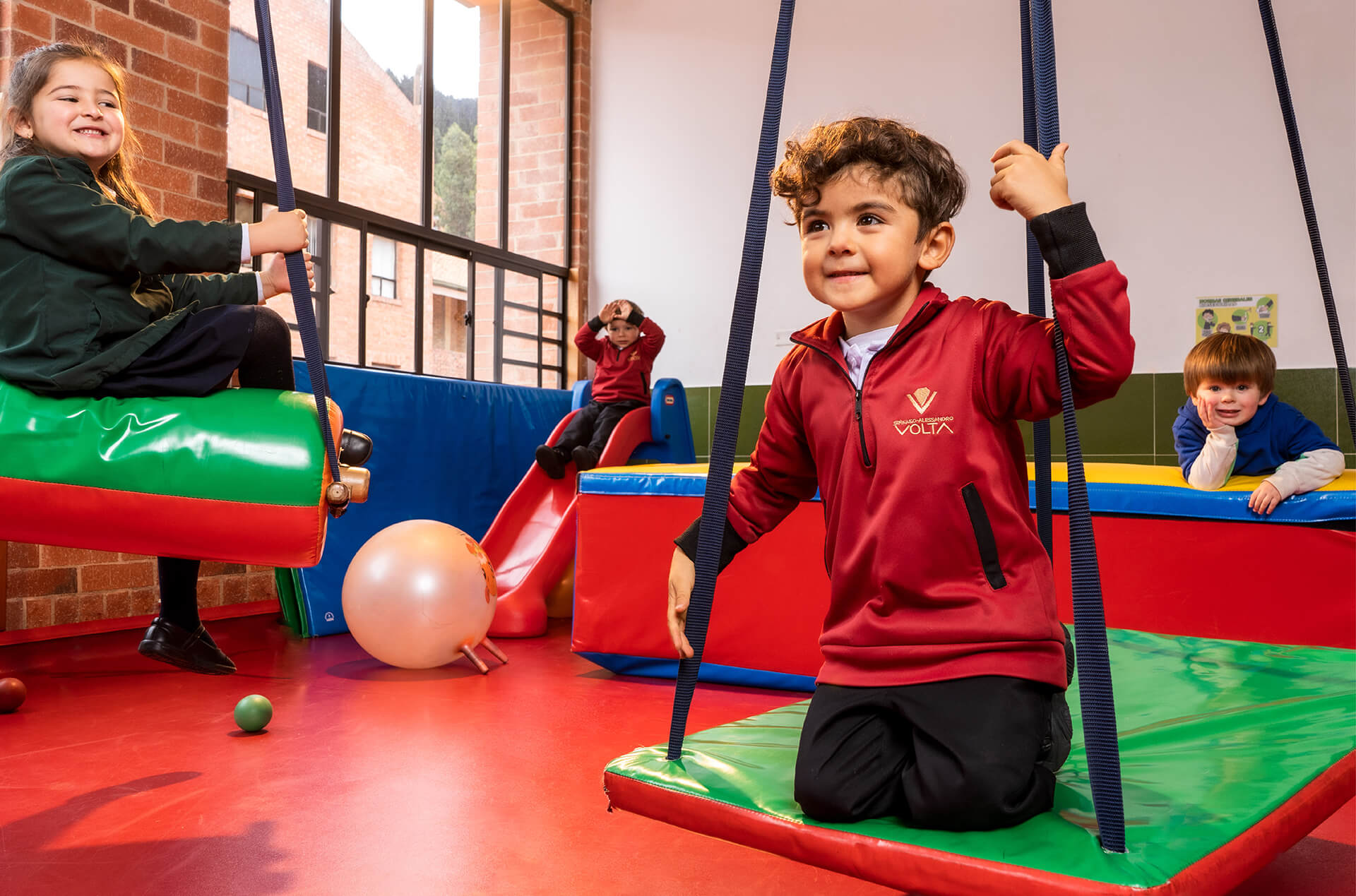Preescolar Gimnasio Alessandro Volta (Bogotá) - instalaciones - 7