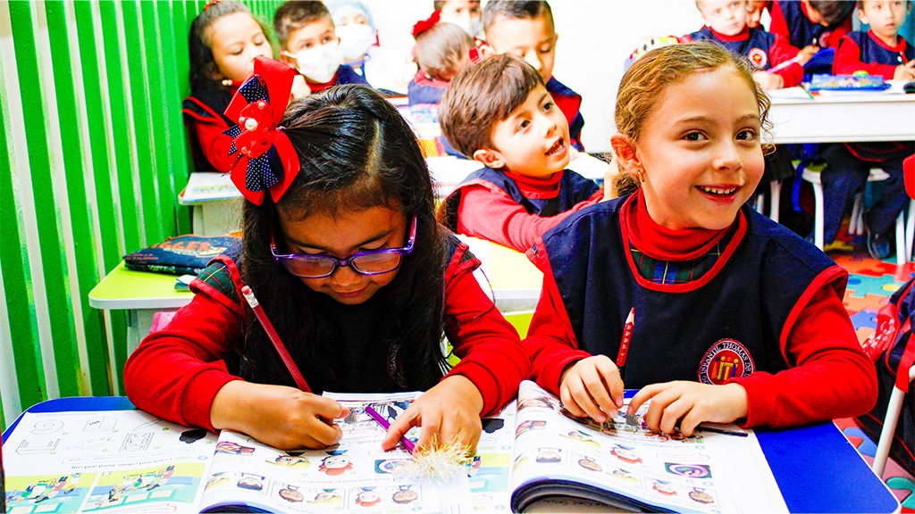 Liceo Infantil Thomas de Iriarte (Bogotá) - instalaciones - 12