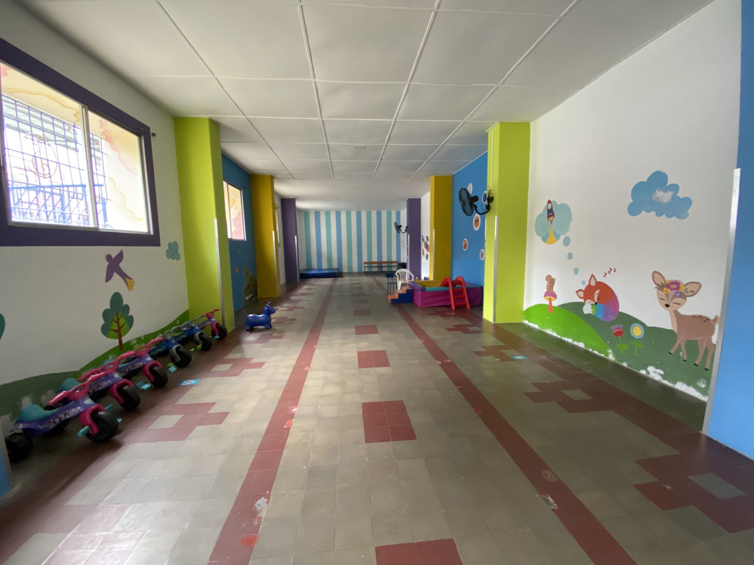 Preescolar de la Santísima Trinidad (Bucaramanga) - instalaciones - 9