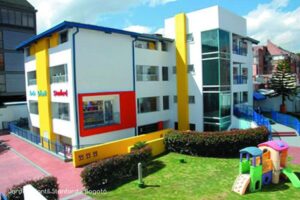 Stanford Jardín Infantil (Bogotá) - imagen destacada