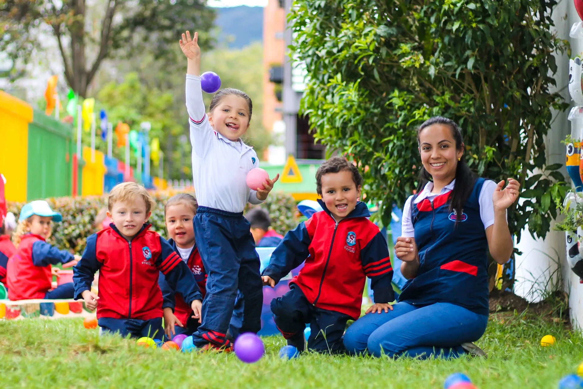 Stanford Jardín Infantil (Bogotá) - instalaciones - 17