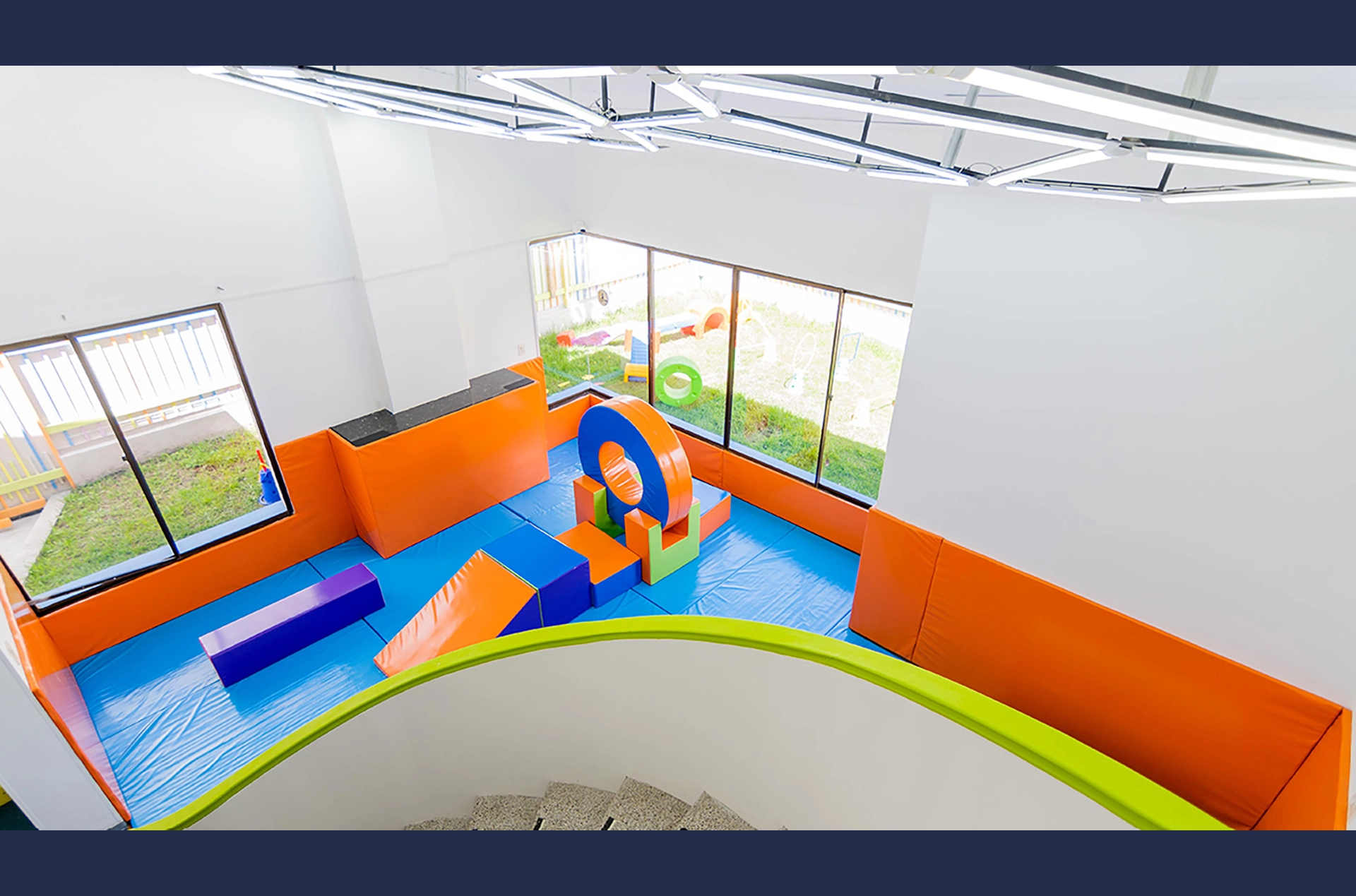 Universo Mágico Jardín infantil – Santa Bárbara (Bogotá) - instalaciones - 19