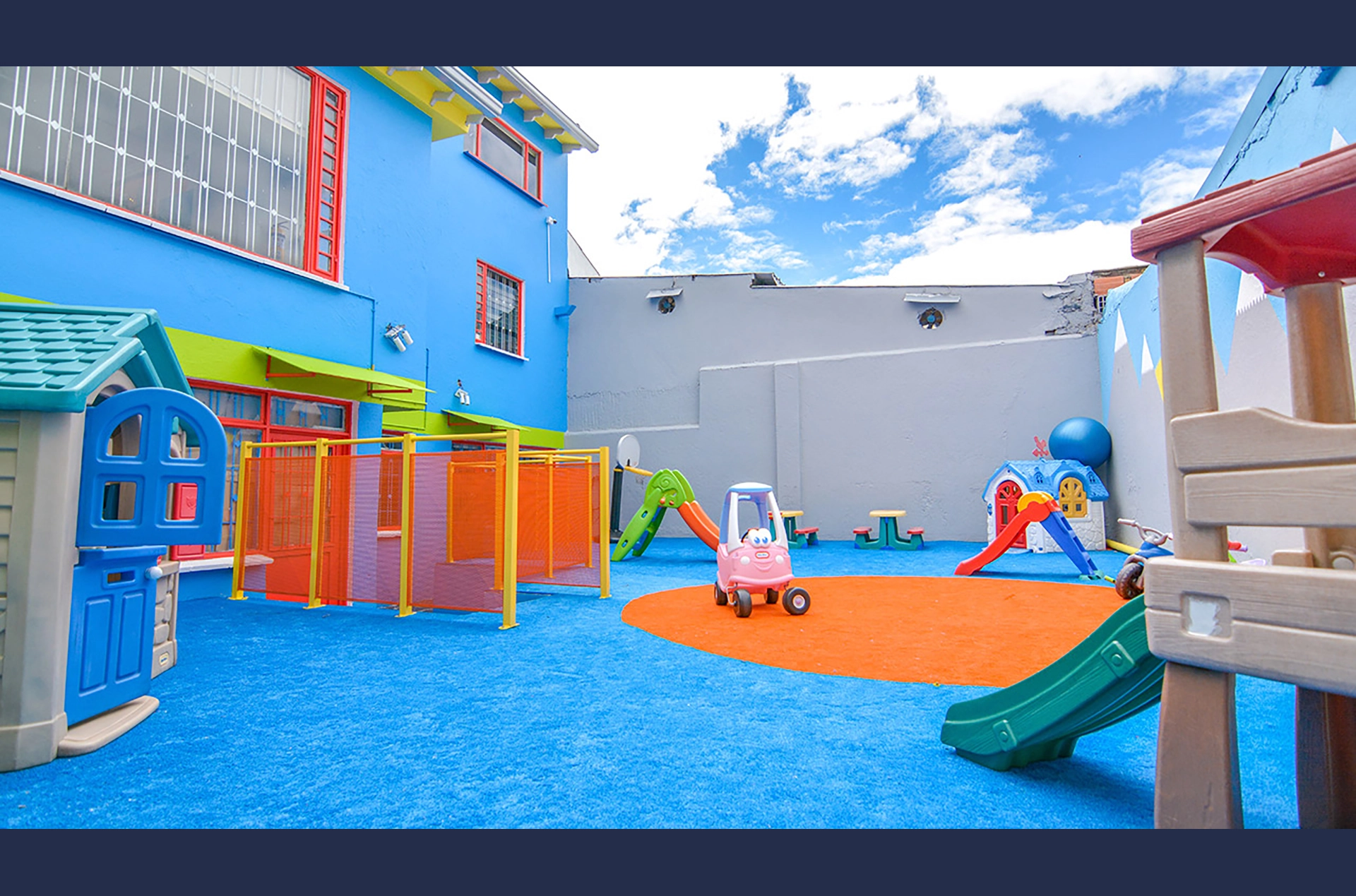 Universo Mágico Jardín infantil – Sede Cedritos (Bogotá) - instalaciones - 8