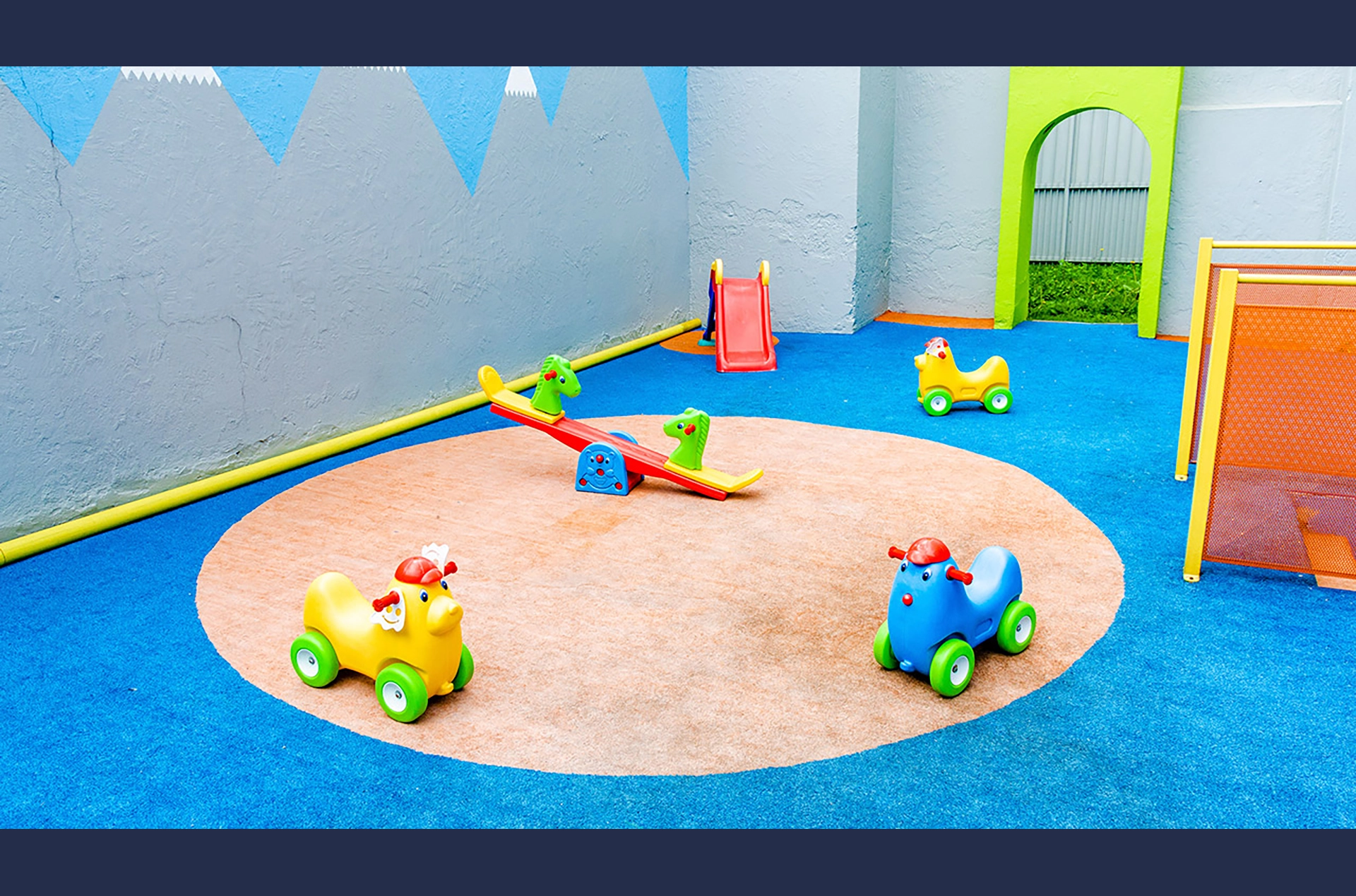Universo Mágico Jardín infantil – Sede Cedritos (Bogotá) - instalaciones - 7