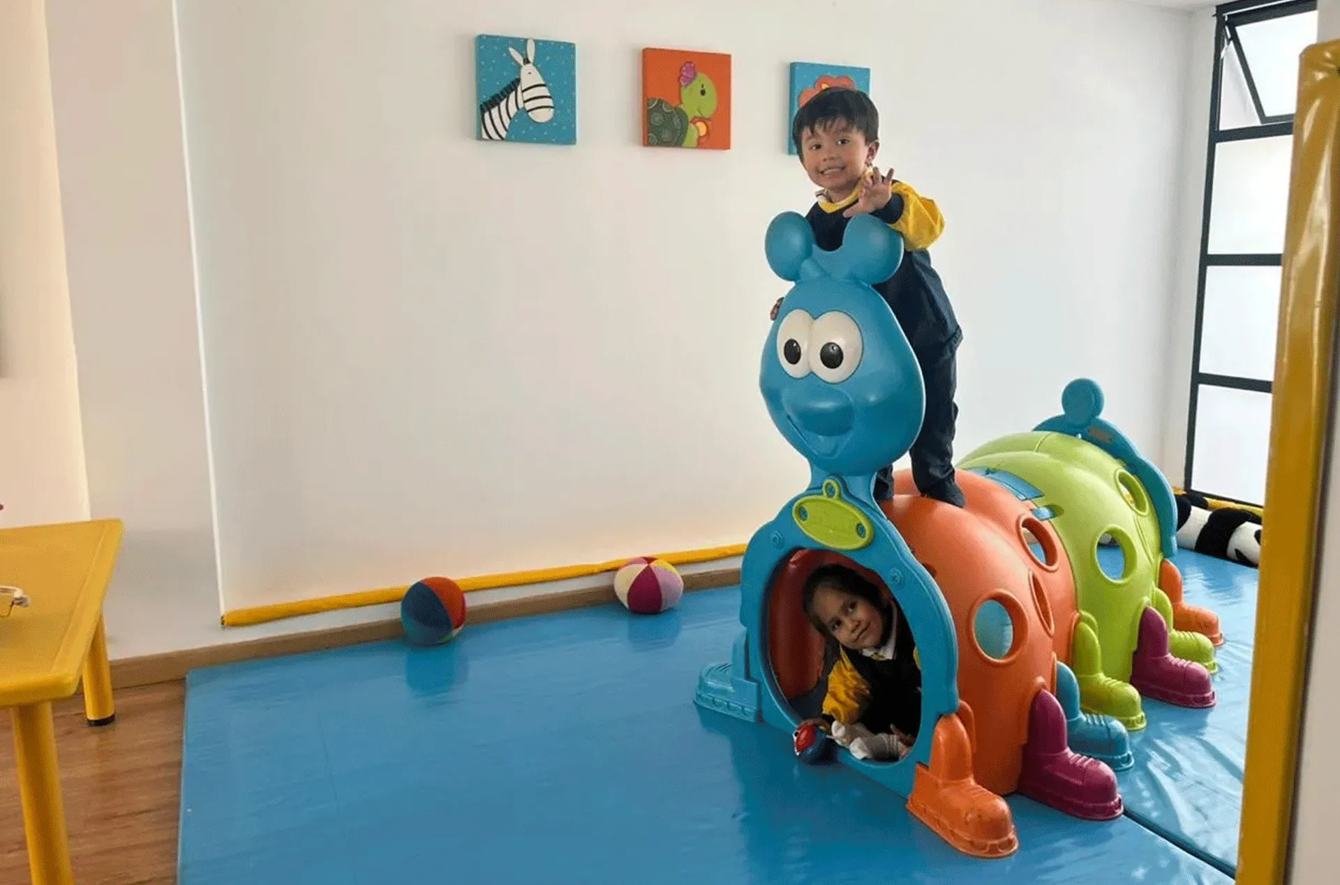Advanced Learning Preschool (Bogotá) - instalaciones - 19