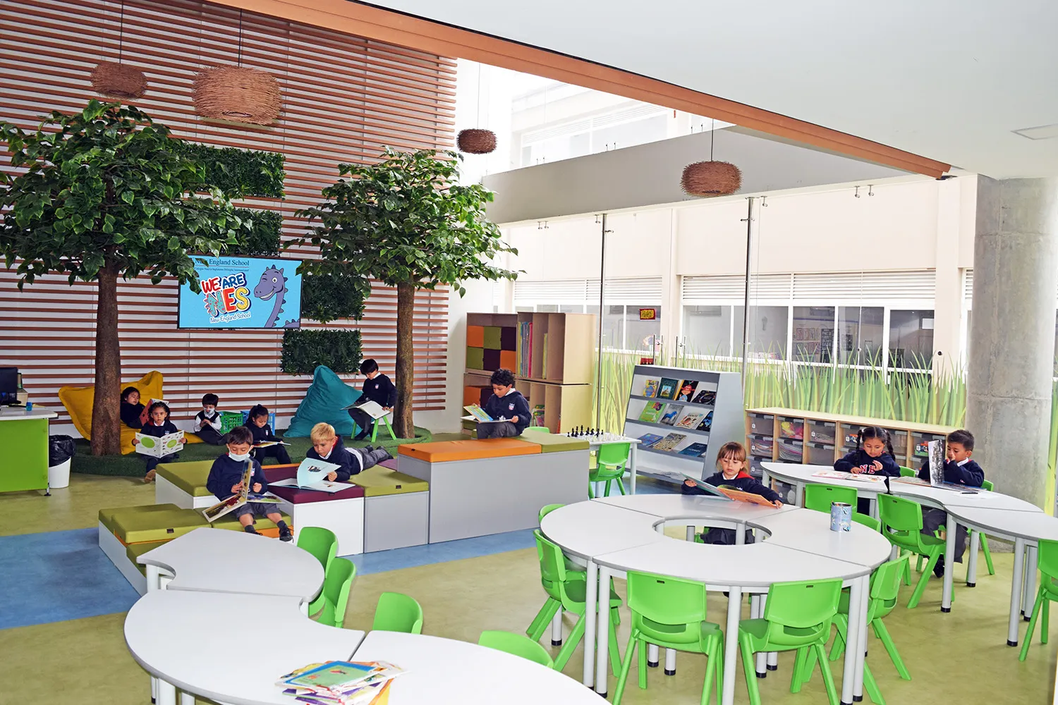 Preescolar Colegio Nueva Inglaterra (Bogotá) - instalaciones - 11
